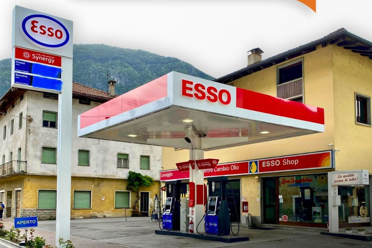 Carburanti, Esso parla di nuovo italiano: 1.200 distributori nelle mani di cinque operatori nazionali
