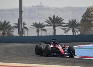 Leclerc domina i test in Bahrain: miglior tempo e Ferrari davanti