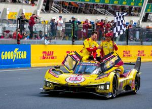 Ferrari conquista la terza vittoria consecutiva a Le Mans