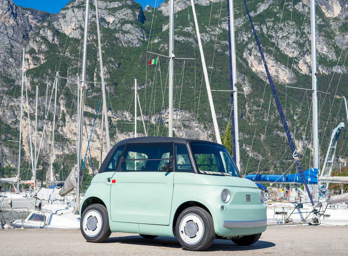 https://www.affaritaliani.it/static/upl2025/fiat/0002/fiat-topolino11.jpeg