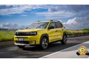 Fiat Grande Panda finalista Car of the Year 2026: design e sostanza