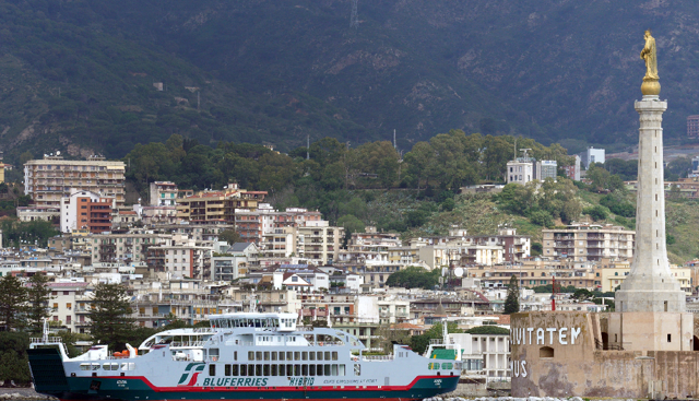FS Logistix potenzia la flotta Bluferries con Athena, la nuova nave green per lo Stretto di Messina