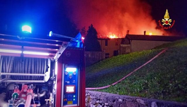Un incendio ha devastato il monastero dove fece la comunione Carlo Acutis Un incendio ha devastato il monastero dove fece la comunione Carlo Acutis