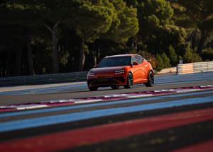 Genesis GV60 da 650 CV, pronta alla sfida del lusso tedesco