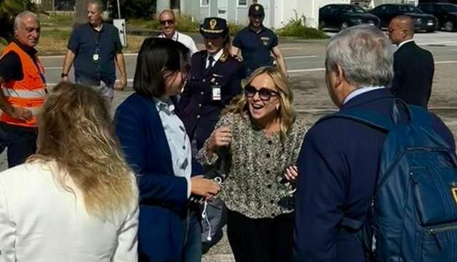 Incontro Giorgia Meloni e Elly Schlein aeroporto (fonte immagine: Repubblica)