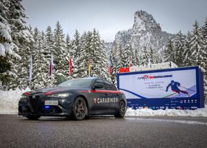 Alfa Romeo e Carabinieri: 75 anni di storia celebrati sulla neve dellâ€™Arma 1814 Ski Challenge