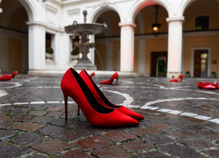 Violenza sulle donne, boom di denunce per maltrattamenti: +31% in tre anni. La Procura: "L'emersione cresce"