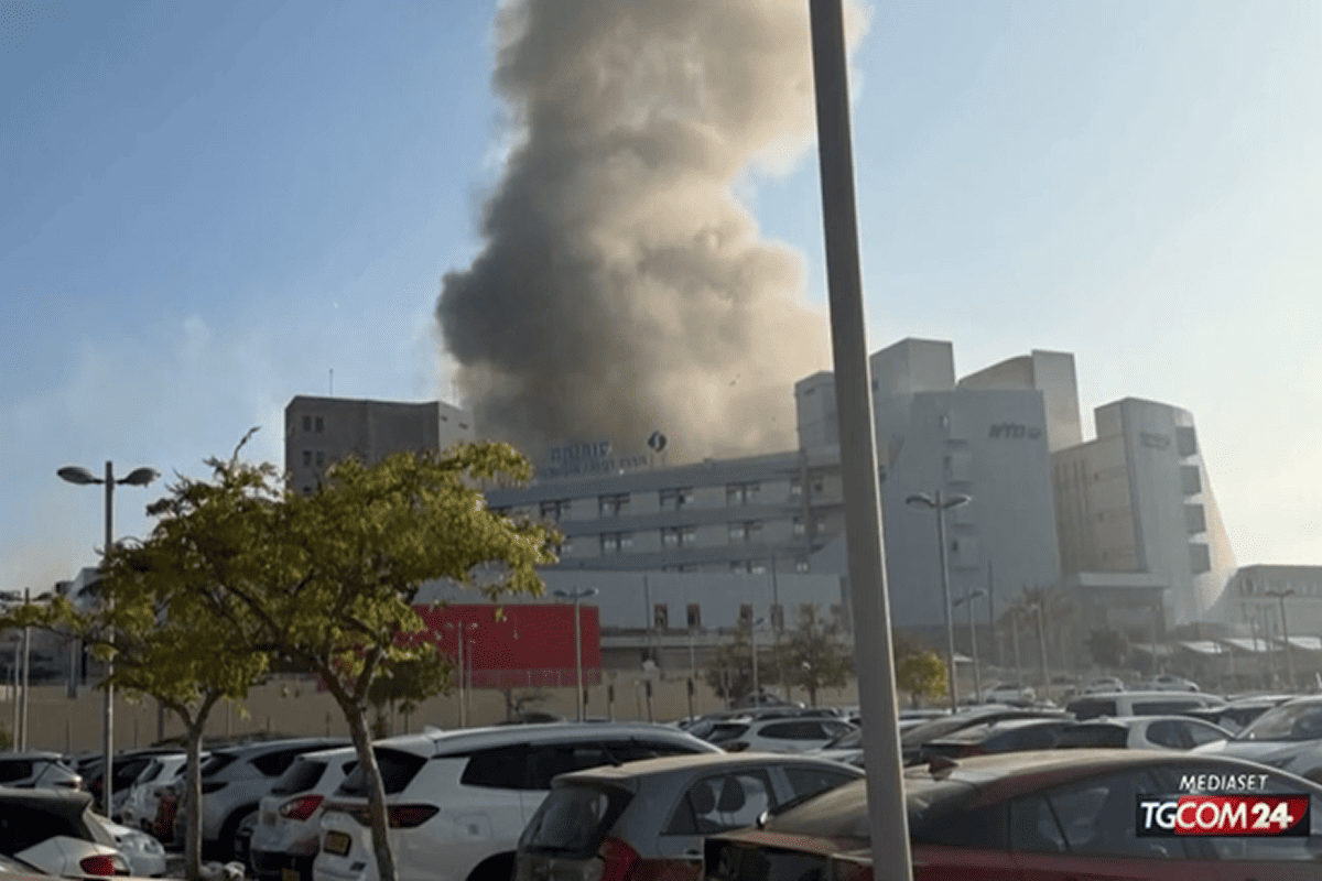 ospedale Soroka di Beer Sheva colpito da missile iraniano ospedale Soroka di Beer Sheva colpito da missile iraniano