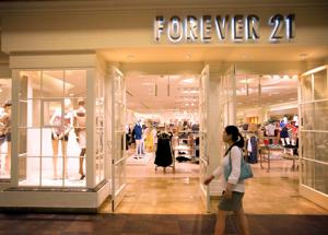 Brand o brand...elli / Forever 21divorato da Shein e Temu: ascesa e declino del brand che ha insegnato il fast fashion al mondo