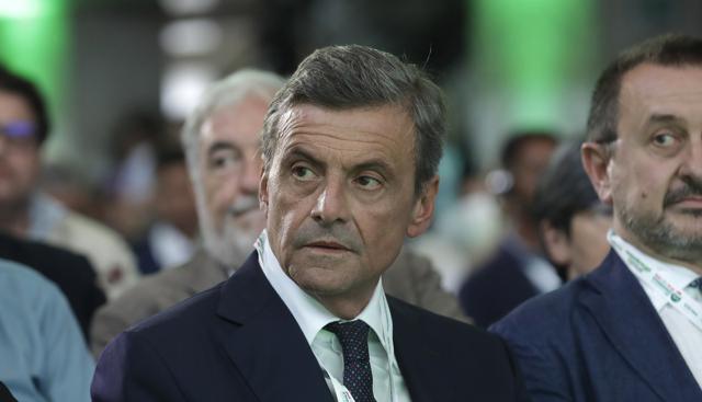 Carlo Calenda, Segretario di Azione  