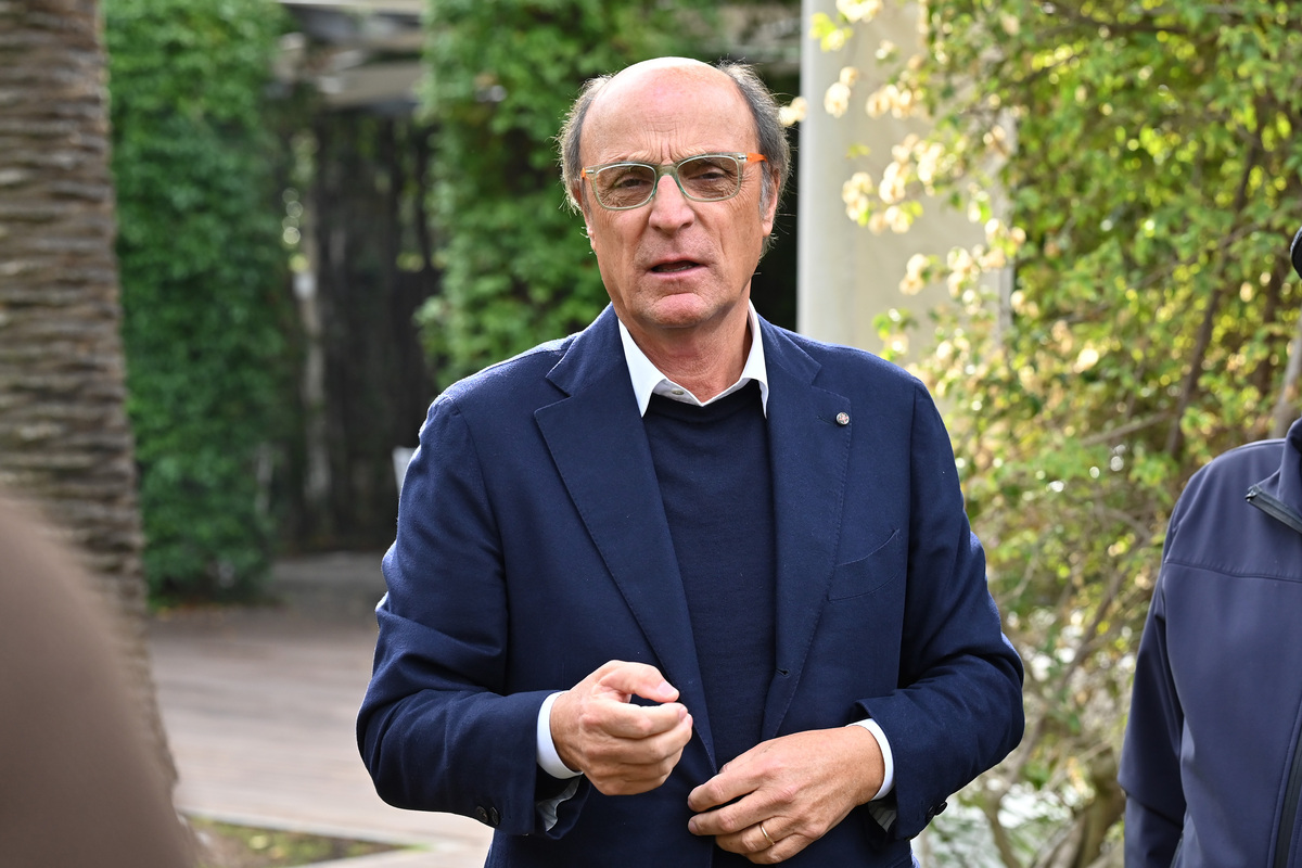 Luigi Lobuono Luigi Lobuono