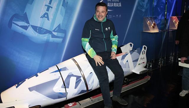 Matteo Salvini all'inaugurazione della mostra in Stazione Centrale Matteo Salvini all'inaugurazione della mostra in Stazione Centrale