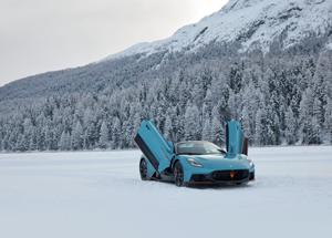 Frozen Magma: la MCPURA Fuoriserie che trasforma St. Moritz in una galleria dâ€™arte