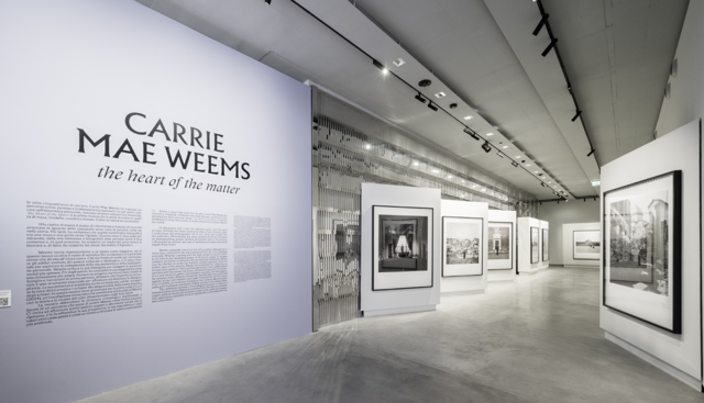 Intesa Sanpaolo: ingresso gratuito domenica 7 settembre presso le Gallerie dâ€™Italia, ultimi giorni a Torino per la mostra di Carrie Mae Weems