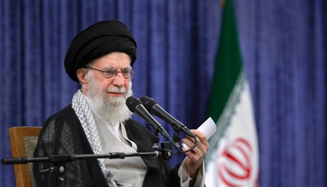 Iran, Khamenei riappare in pubblico per prima volta dopo la guerra con Israele