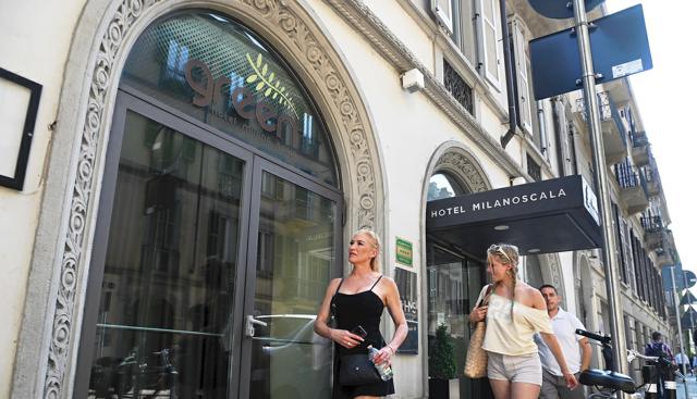Hotel Scala Milano, il "primo edificio totalmente ecologico" chiude. Trenta dipendenti lasciati a casa