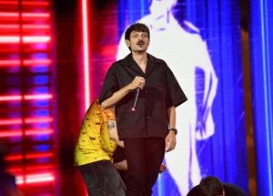 Fabio Rovazzi, "Bandiera rossa" anche per gli affari: nel 2024 perdite di oltre 40mila euro, giù i ricavi. I conti della società Raw srl