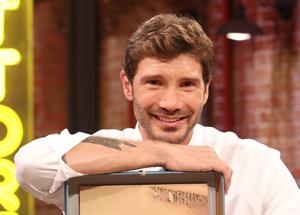 Affari tuoi ed il futuro dell'access di Rai1 con una vera anteprima. Retroscena