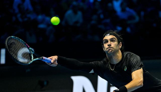 Programmi in TV stasera lunedì 11 Novembre 2025: ATP Finals con Musetti vs De Minaur, Le Iene e Cartabianca