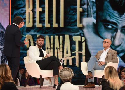 Signorini-Corona, il legale del conduttore del GF: "Ricostruzione dei fatti balorda e dettata da certi interessi"