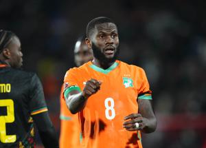 Calciomercato Juventus, non solo En-Nesyri: salgono le quotazioni di Yann Gboho e Kessie apre