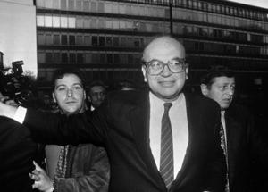 Chi era Bettino Craxi, dal Psi a Mani pulite fino all’esilio di Hammamet: il ritratto di un politico che continua a dividere