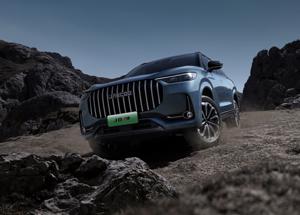 Jaecoo 8 SHS-P: consumi da utilitaria e ricarica 30-80% in 20 min