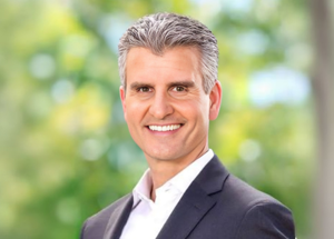 Disney dÃ  l'addio (di nuovo) a Bob Iger, Josh D'Amato nuovo amministratore delegato