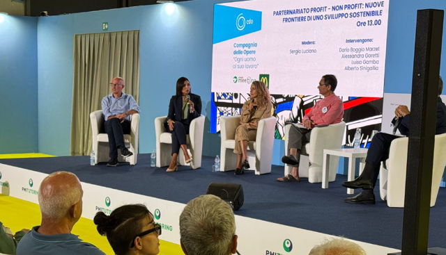 JTI Italia, premiati al Meeting di Rimini i vincitori dell’iniziativa Social Contest 2025 promossa da Cdo Opere Sociali