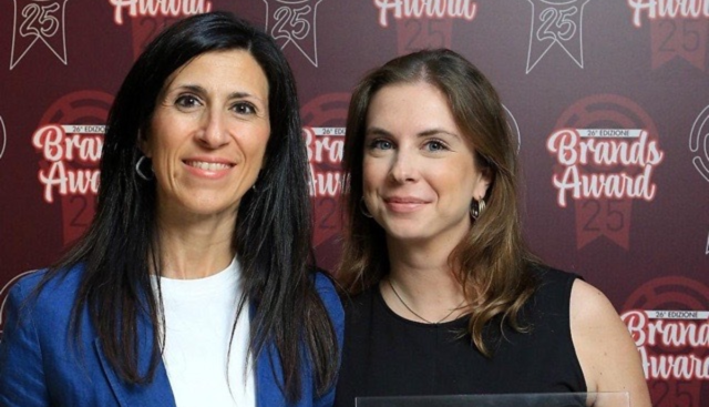 Labello tra i vincitori dei Brands Award 2025: doppio riconoscimento per l’iconico balsamo labbra