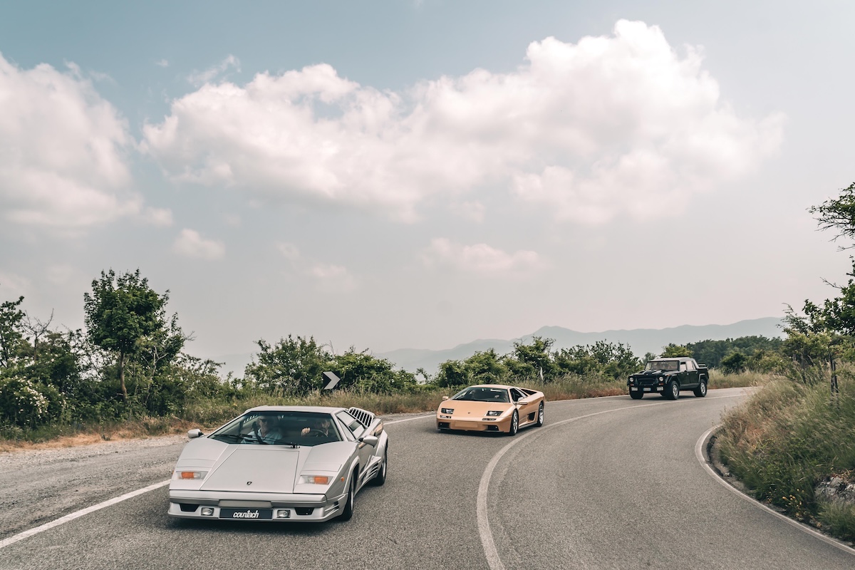 Lamborghini e Pirelli celebrano 10 anni di heritage automobilistico