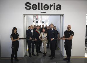 Lamborghini inaugura la nuova selleria:tecnologia e artigianato per le supersportive