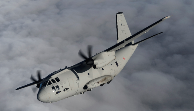 Leonardo sigla un contratto pluriennale per il supporto logistico ai velivoli C-27J dell’Aeronautica Militare