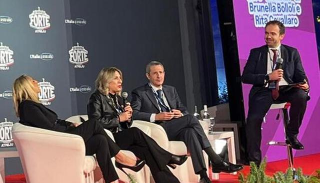 Inchiesta sui dossier dell'Antimafia, il direttore di Affaritaliani Marco Scotti dialoga ad Atreju con le autrici de "Il Verminaio"