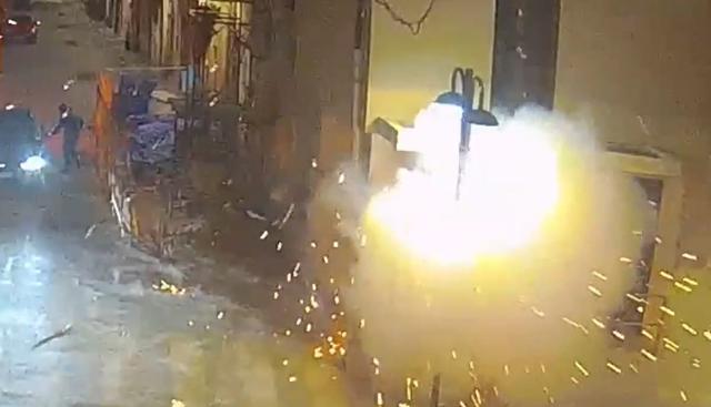 Bancomat, così la banda li faceva esplodere. Bottino da 200 mila euro. VIDEO