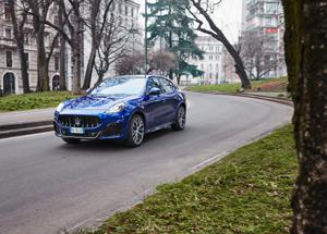 Maserati celebra l’Anno del Tridente con Grecale Cristallo ispirata a Milano-Cortina 2026
