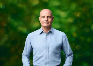 Manager / Chi è Maurizio Brusadelli, il Ceo di Ariston Group che ha guidato l’acquisizione di Riello: una carriera internazionale tra Europa e Asia