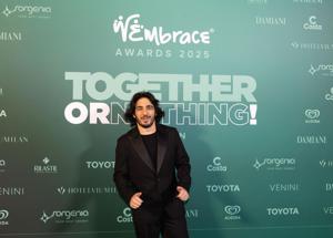 Non solo cinema, Max Angioni trionfa anche nel business: boom di utile e ricavi per la sua Area 25 srl
