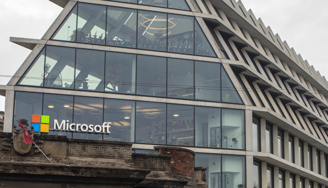 Microsoft Italia e Retelit: collaborazione strategica per un cloud piÃ¹ sicuro e resiliente