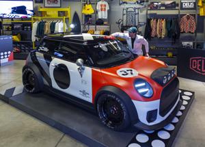 MINI John Cooper Works e Deus: collaborazione creativa a Milano
