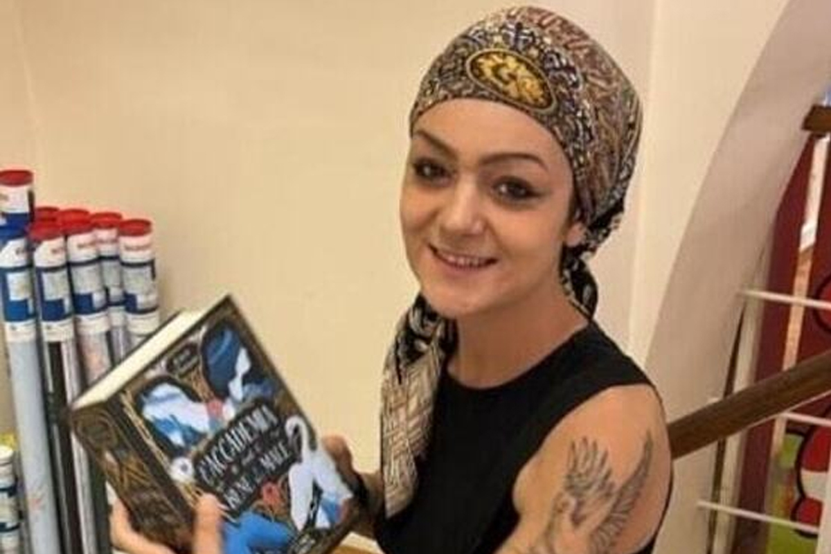 Trovata morta Miriam Oliviero: la ragazza scomparsa a Siena da martedì. Il corpo rinvenuto su un tetto, al via le indagini Trovata morta Miriam Oliviero: la ragazza scomparsa a Siena da martedì. Il corpo rinvenuto su un tetto, al via le indagini