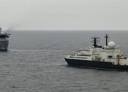 Tensioni nell’Oceano Indiano, gli Usa attaccano una nave dalla Cina diretta in Iran per sospetto traffico di armi