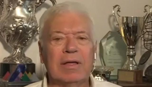 Trump insulta ancora una giornalista, che cos'ha detto a bordo dell'aereo presidenziale. VIDEO