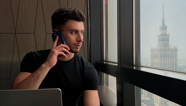 Nicolò Parodi, imprenditore, si racconta sui social tra viaggi e business