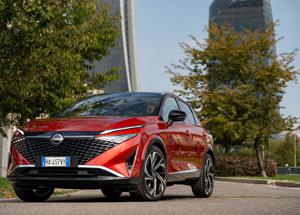 Nissan aggiorna Qashqai e-POWER: fino a 1.200 km e 4,5 l/100 km WLTP