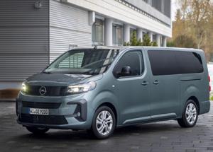 Opel Zafira: arriva il 2.2 diesel da 180 CV, alternativa alla Electric