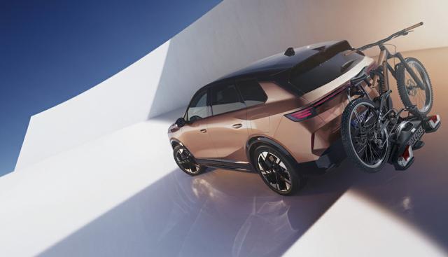 Opel Grandland: accessori originali per SUV elettrificato, più comfort, spazio e libertà di viaggio