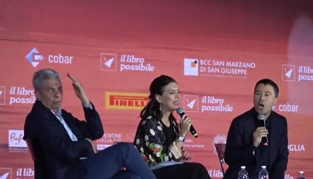 Bocchino elogia Meloni e insulta Michela Murgia, Padellaro insorge: scontro di fuoco