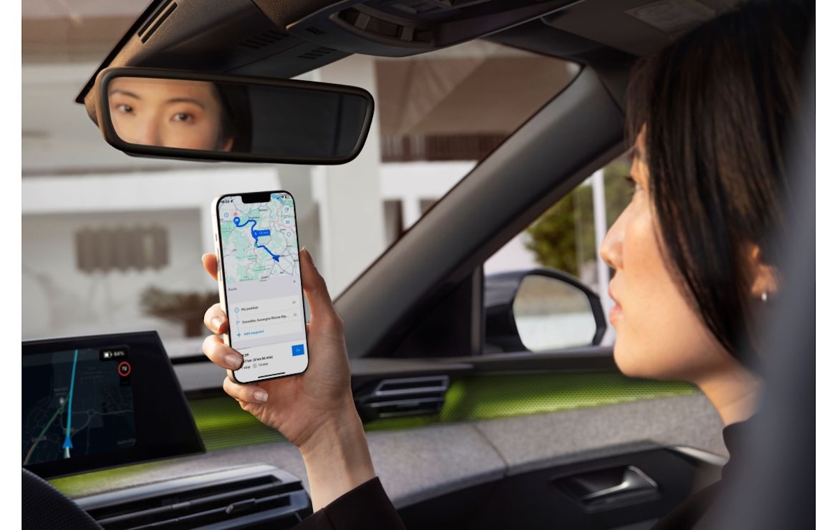 MyPEUGEOT e i-Connect: controllo remoto e autonomia ottimizzata