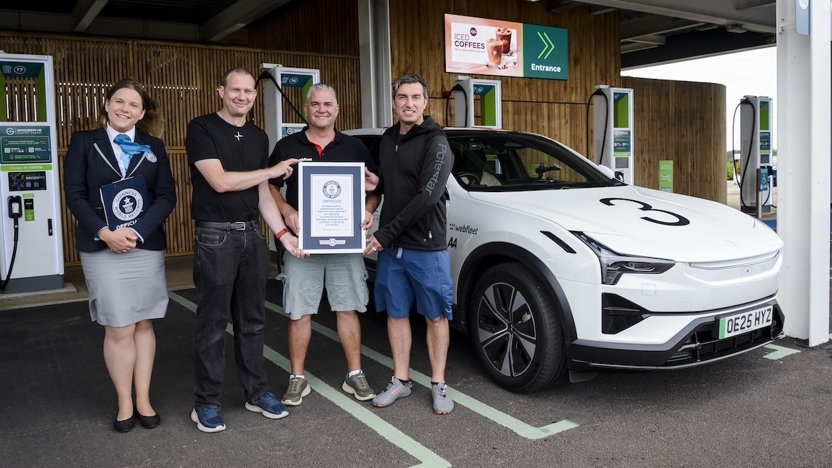 Polestar 3 percorre 935 km con una sola ricarica: è record
